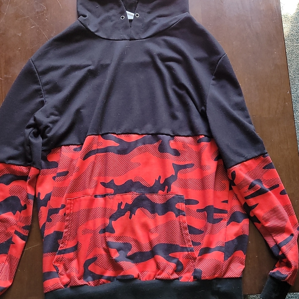 Mens red camo hoody